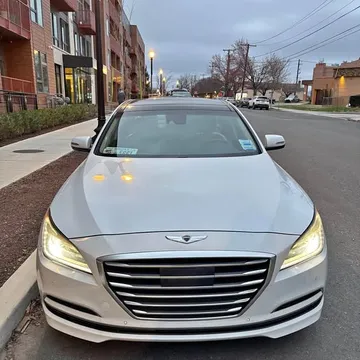 2015 Hyundai Genesis 3.8 Sedan 4D