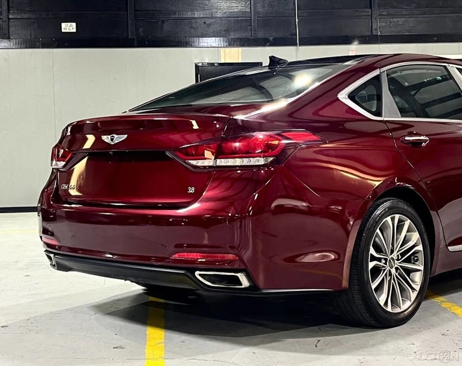 2015 Hyundai Genesis - Image 7 of 21