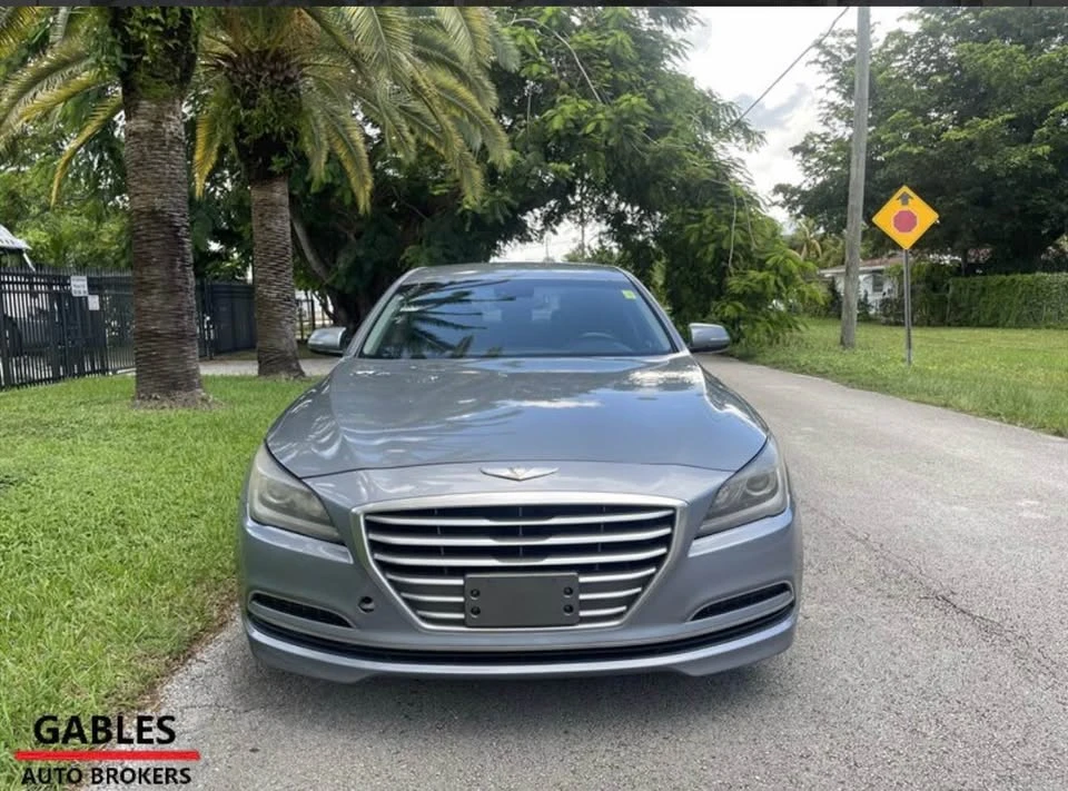 2015 Hyundai Genesis - Image 3 of 10