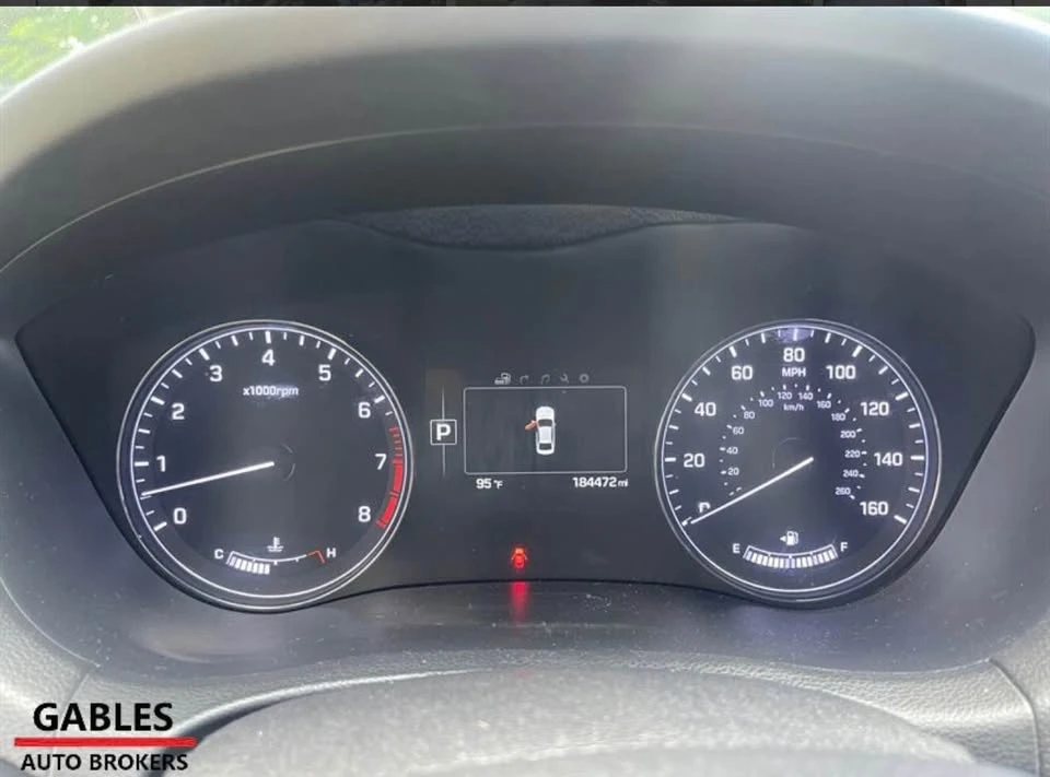 2015 Hyundai Genesis - Image 9 of 10
