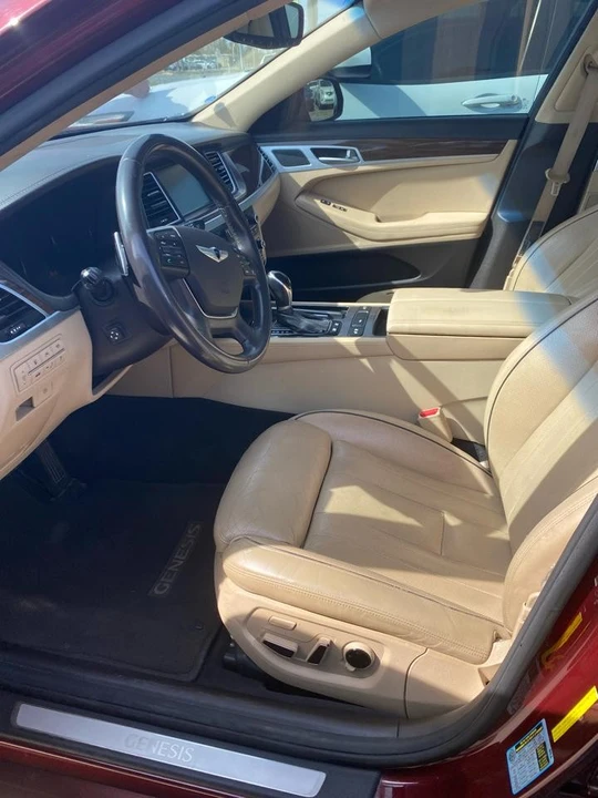 2015 Hyundai Genesis - Image 5 of 7