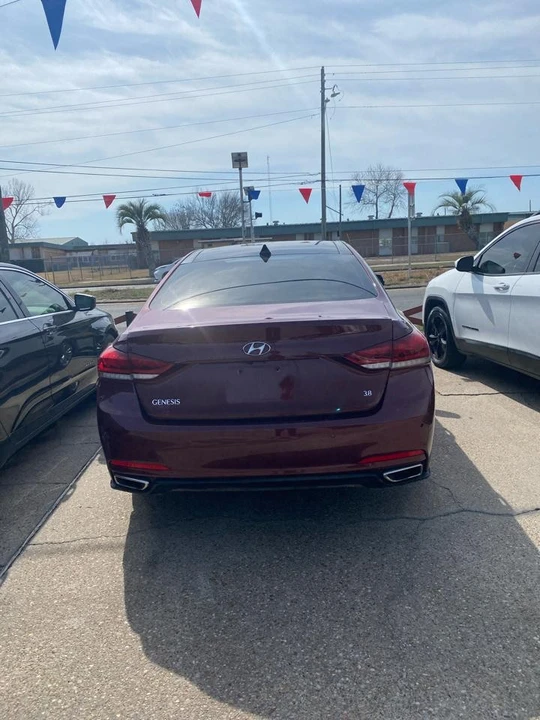 2015 Hyundai Genesis - Image 4 of 7