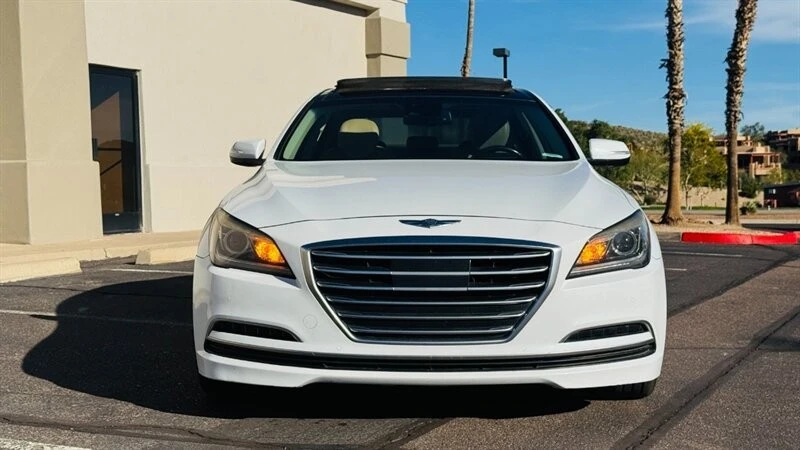 2015 Hyundai Genesis - Image 10 of 21
