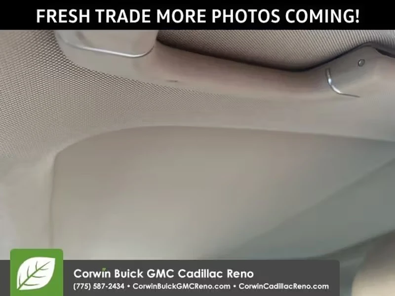 2015 Hyundai Genesis - Image 11 of 16