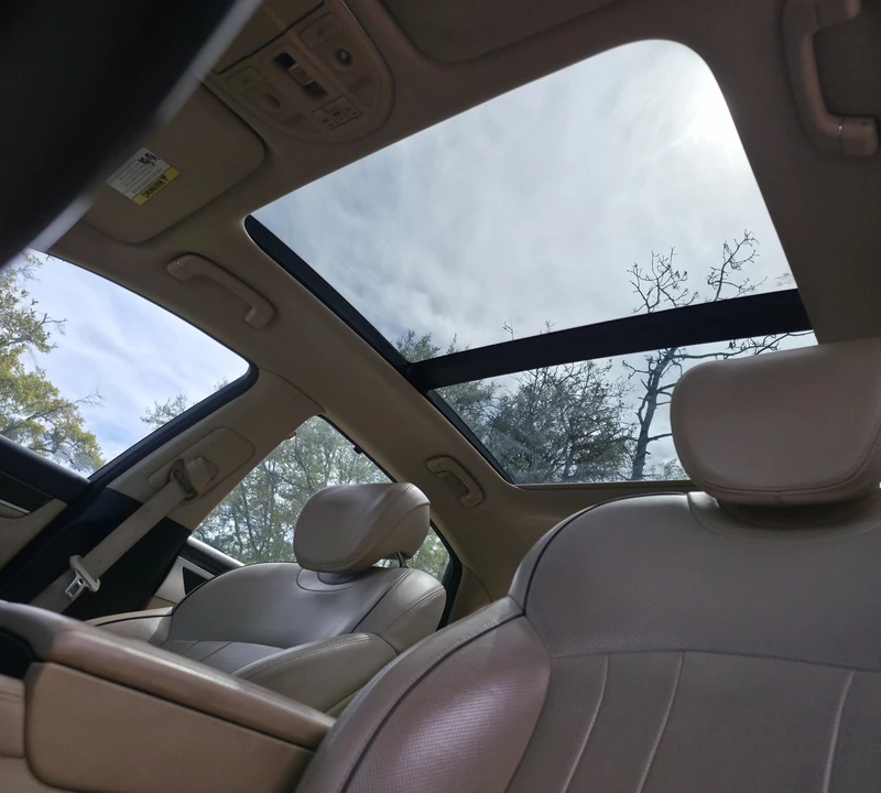 2015 Hyundai Genesis - Image 19 of 20