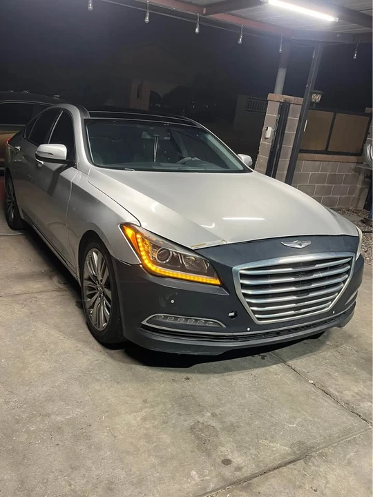 2015 Hyundai Genesis - Image 7 of 7