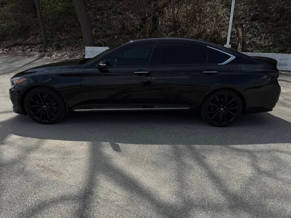 2015 Hyundai Genesis - Image 4 of 21