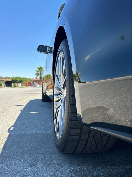 2015 Hyundai Genesis - Image 5 of 12