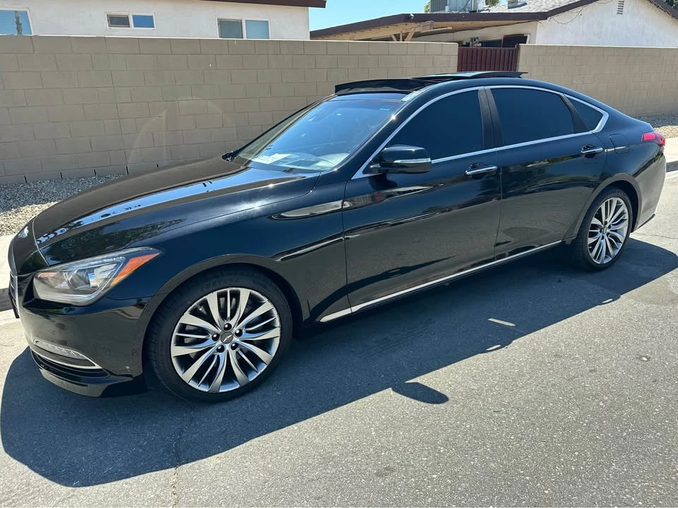 2015 Hyundai Genesis - Image 4 of 12