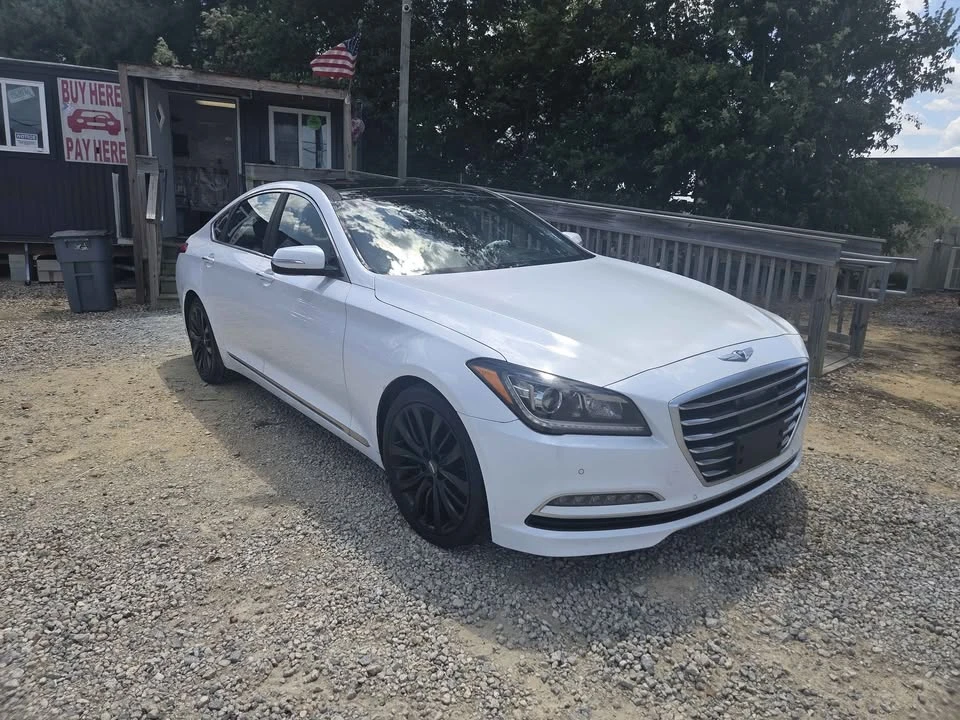 2015 Hyundai Genesis - Image 2 of 9