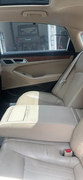 2015 Hyundai Genesis - Image 6 of 7