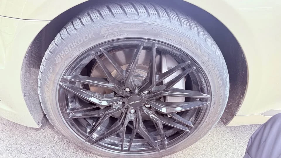 2015 Hyundai Genesis - Image 5 of 9