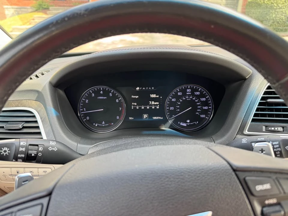 2015 Hyundai Genesis - Image 10 of 10
