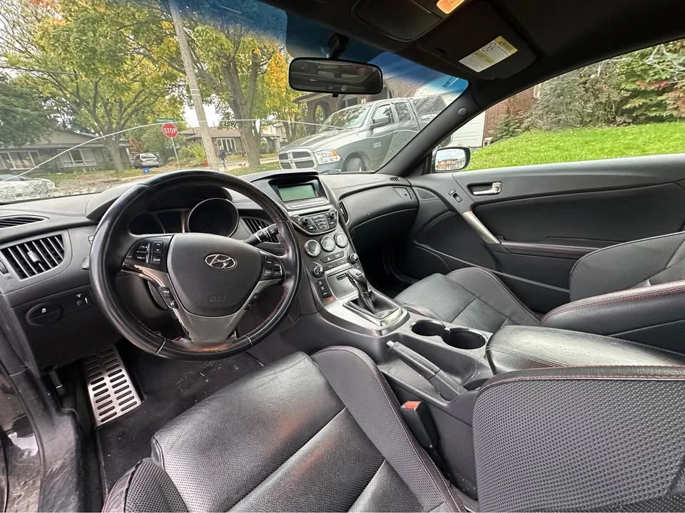 2015 Hyundai Genesis Coupe - Image 4 of 7