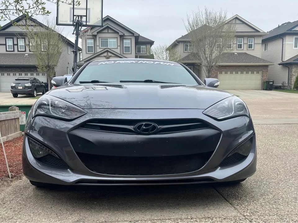2015 Hyundai Genesis Coupe - Image 2 of 19