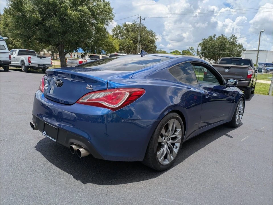2015 Hyundai Genesis Coupe - Image 3 of 20