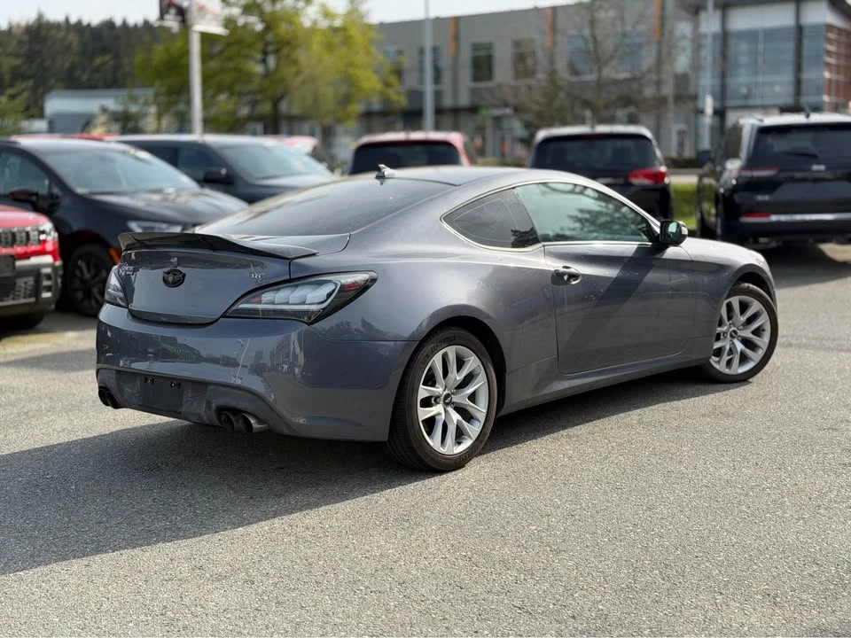 2015 Hyundai Genesis Coupe - Image 3 of 10