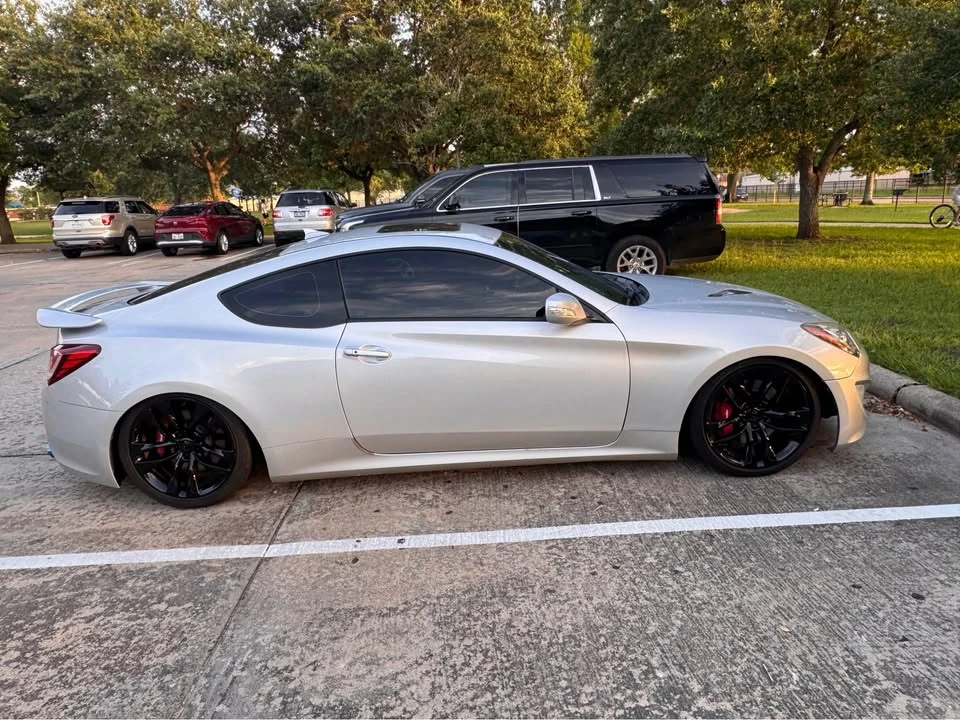 2015 Hyundai Genesis Coupe - Image 3 of 12