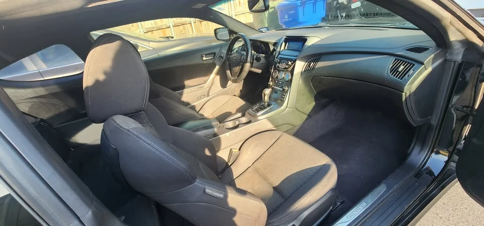 2015 Hyundai Genesis Coupe - Image 5 of 9