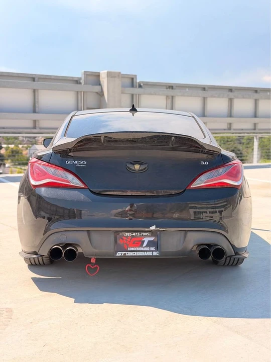 2015 Hyundai Genesis Coupe - Image 7 of 17