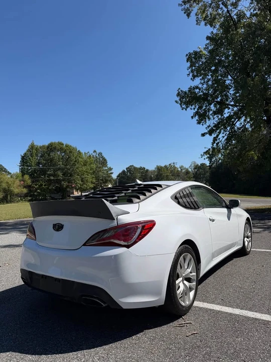 2015 Hyundai Genesis Coupe - Image 3 of 10
