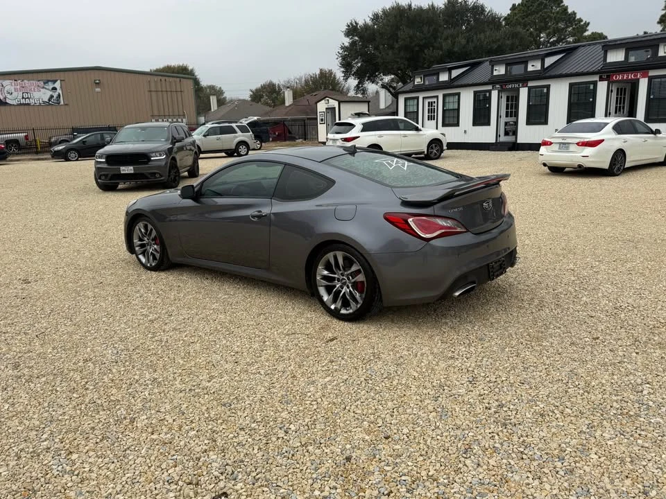 2015 Hyundai Genesis Coupe - Image 12 of 20