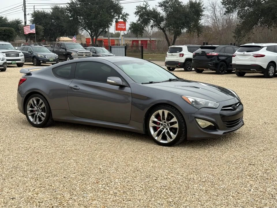 2015 Hyundai Genesis Coupe - Image 4 of 20