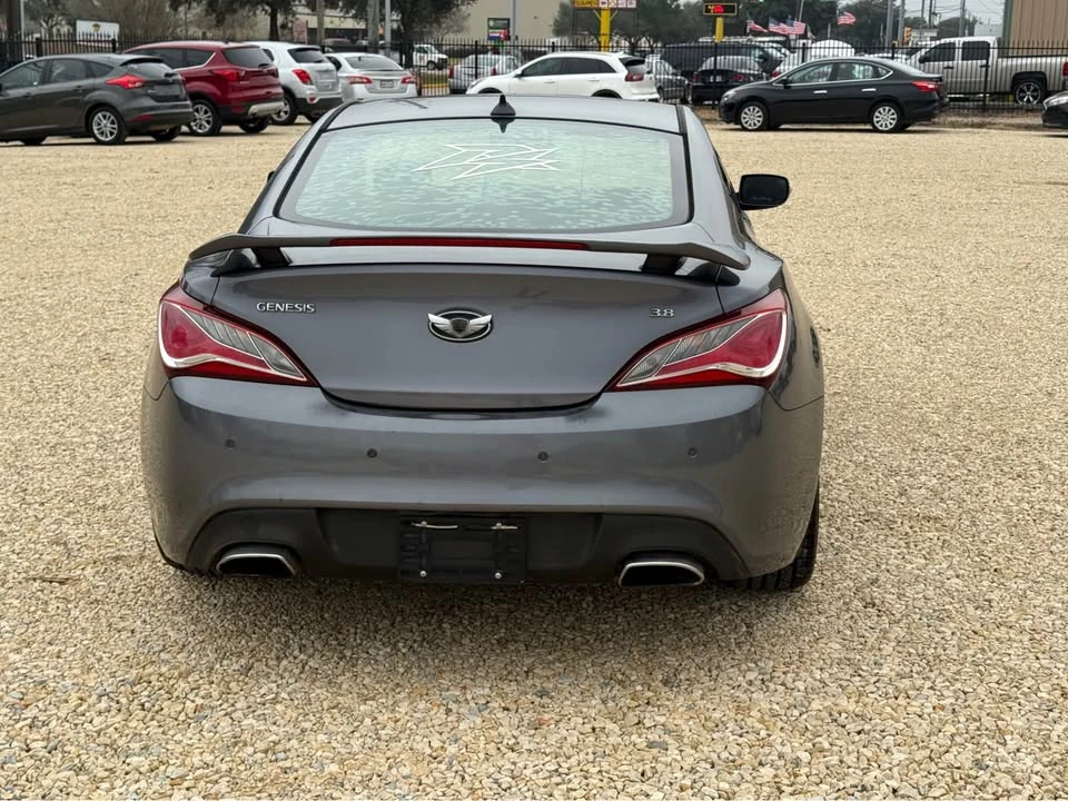 2015 Hyundai Genesis Coupe - Image 9 of 20