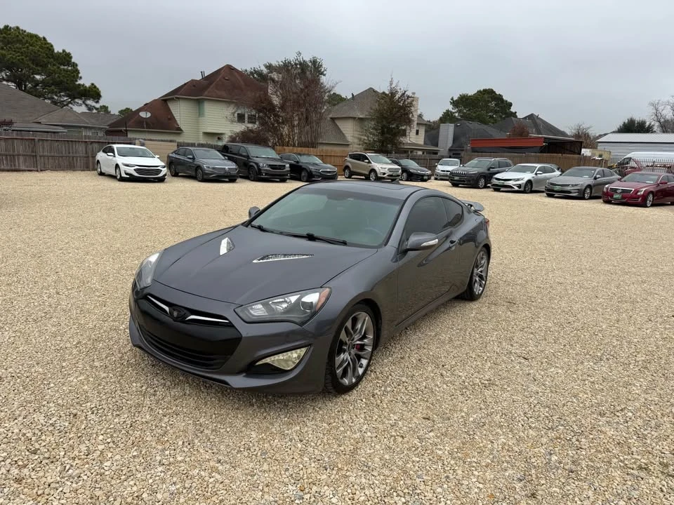 2015 Hyundai Genesis Coupe - Image 13 of 20
