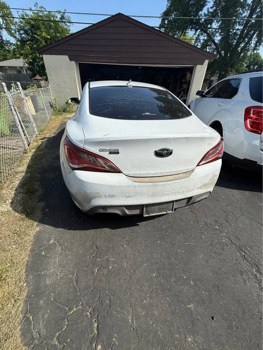 2015 Hyundai Genesis Coupe - Image 7 of 12