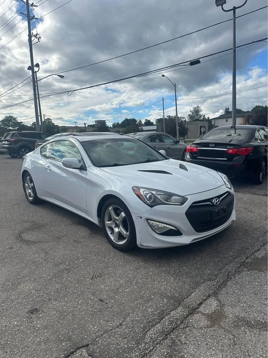 2015 Hyundai Genesis Coupe - Image 3 of 12