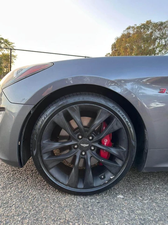 2015 Hyundai Genesis Coupe - Image 5 of 10