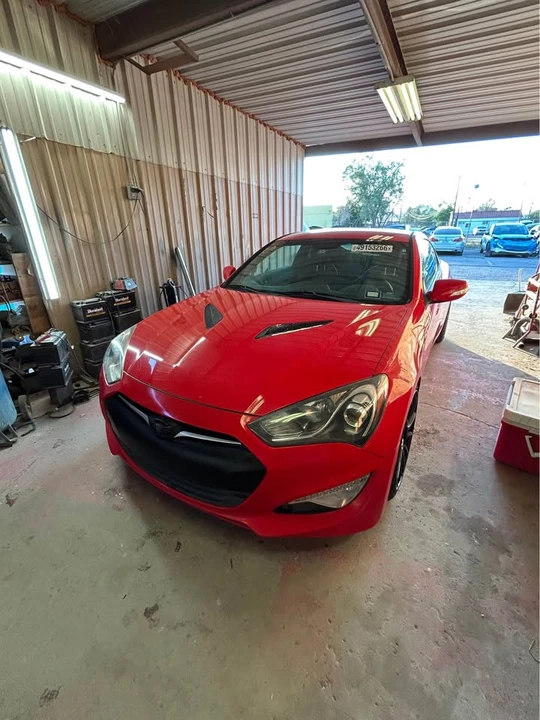 2015 Hyundai Genesis Coupe - Image 4 of 6
