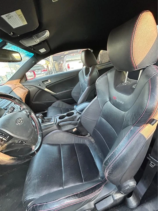 2015 Hyundai Genesis Coupe - Image 6 of 6