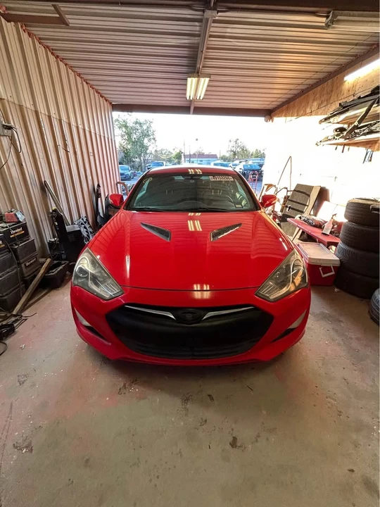 2015 Hyundai Genesis Coupe - Image 3 of 6