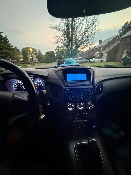 2015 Hyundai Genesis Coupe - Image 15 of 15
