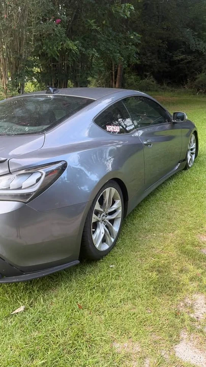 2015 Hyundai Genesis Coupe - Image 4 of 12