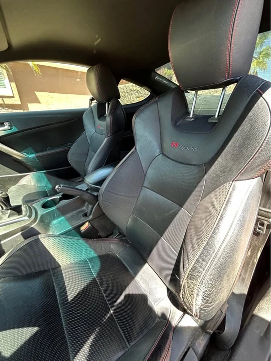 2015 Hyundai Genesis Coupe - Image 8 of 8