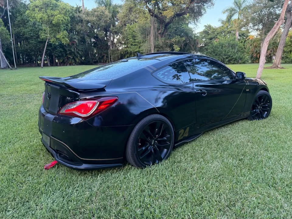 2015 Hyundai Genesis Coupe - Image 7 of 15