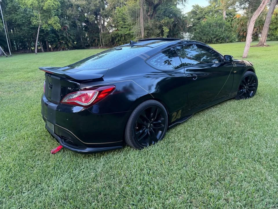 2015 Hyundai Genesis Coupe - Image 6 of 15