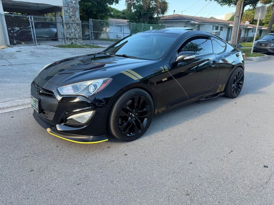 2015 Hyundai Genesis Coupe - Image 3 of 14