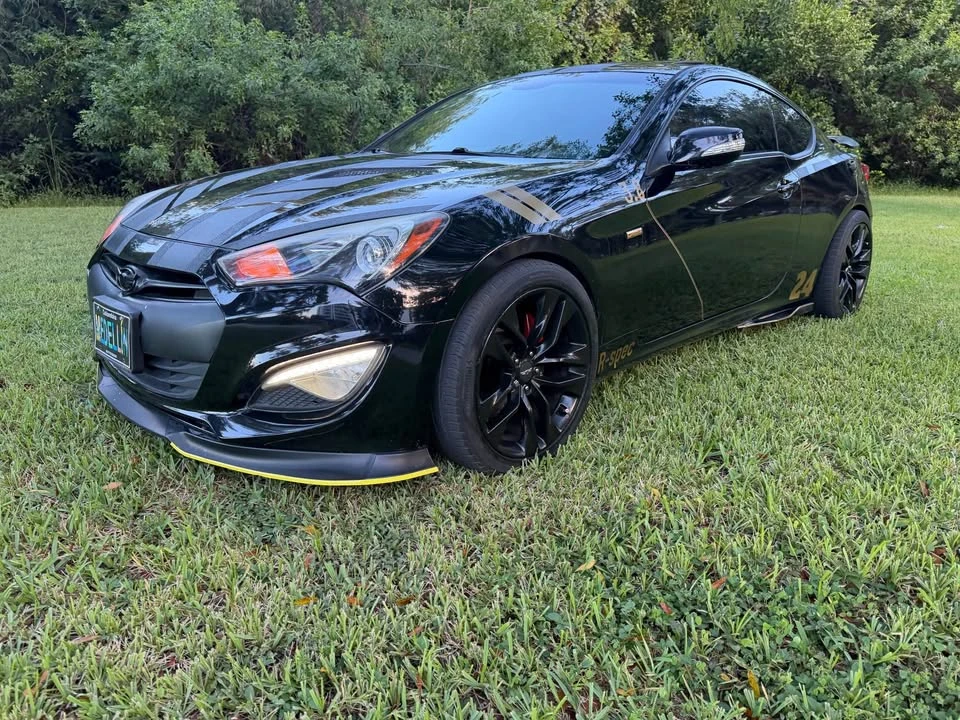 2015 Hyundai Genesis Coupe - Image 15 of 15