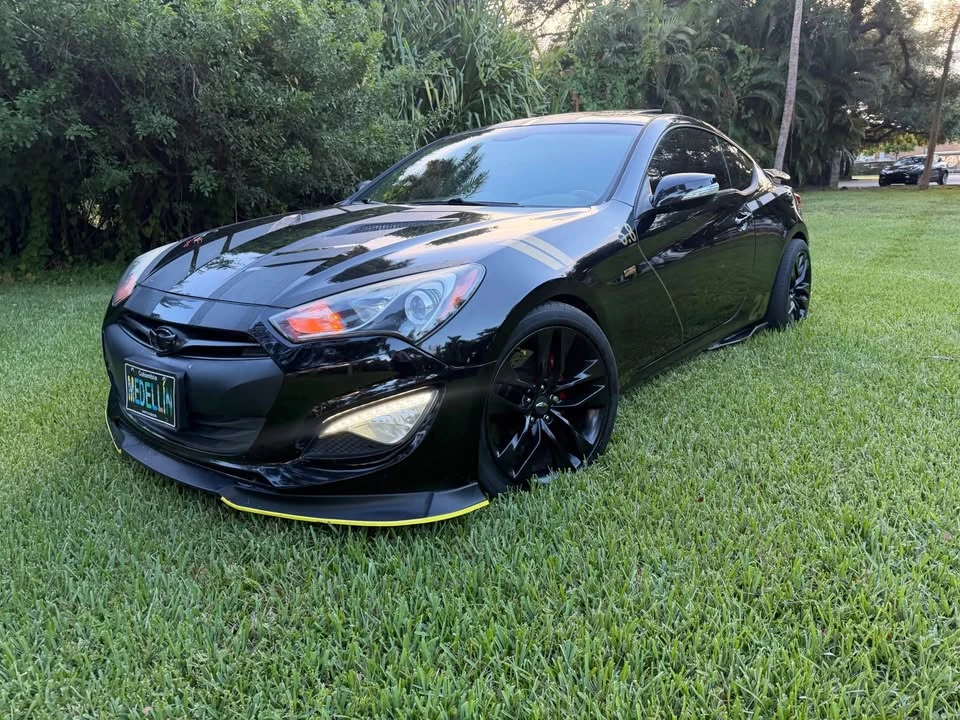 2015 Hyundai Genesis Coupe - Image 3 of 15