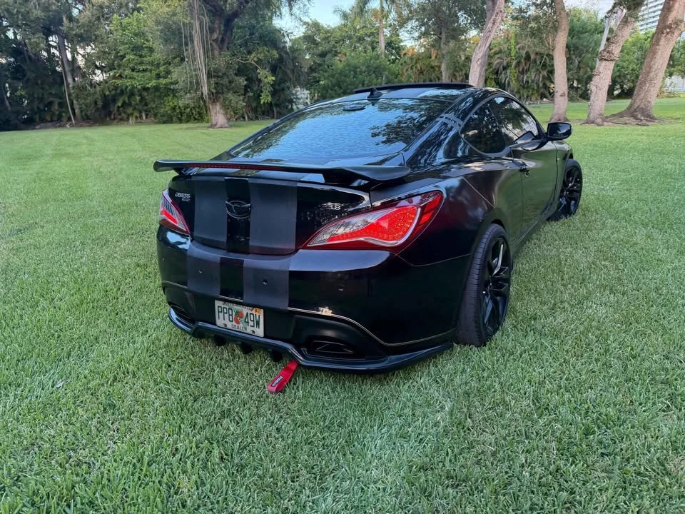 2015 Hyundai Genesis Coupe - Image 7 of 17