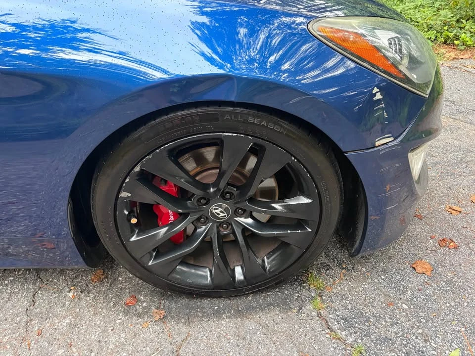 2015 Hyundai Genesis Coupe - Image 10 of 20