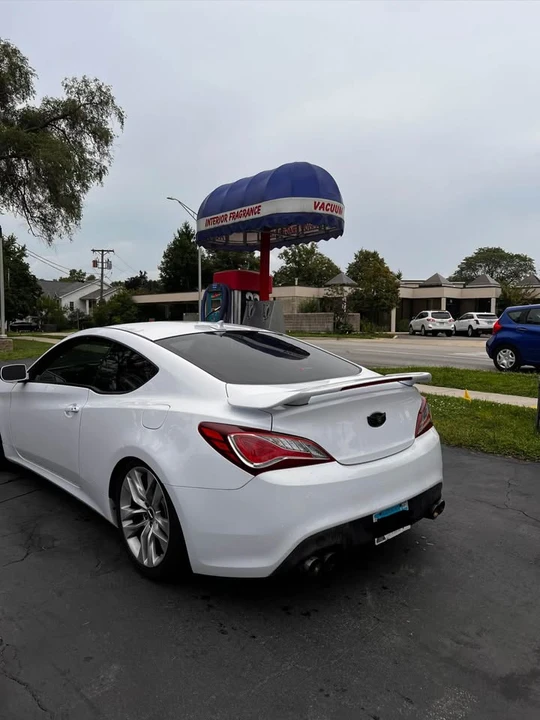 2015 Hyundai Genesis Coupe - Image 3 of 10