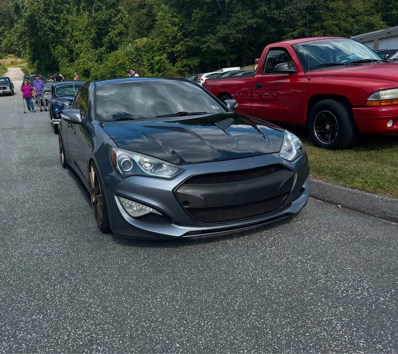 2015 Hyundai Genesis Coupe - Image 3 of 11