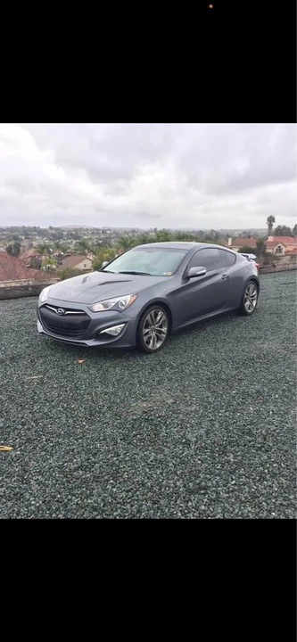 2015 Hyundai Genesis Coupe - Image 2 of 7