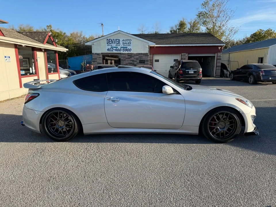 2015 Hyundai Genesis Coupe - Image 4 of 20
