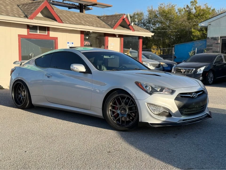 2015 Hyundai Genesis Coupe - Image 3 of 20